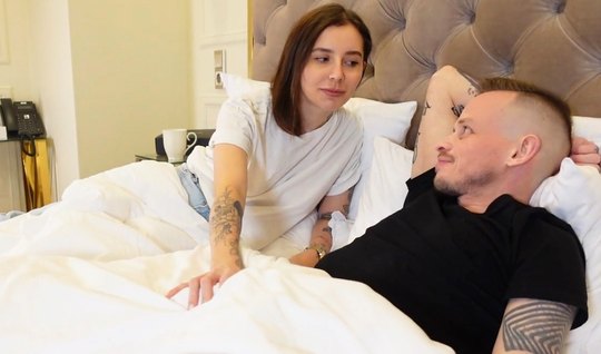 Russian chick wanted to enjoy the dick in the morning 