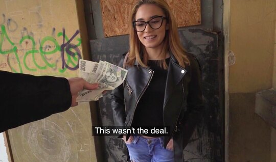 Girl with glasses agrees to suck pickup artist for money 