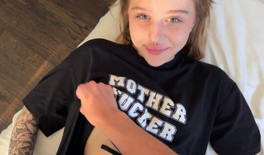 A thin chick does not mind sex while parents are in the country 