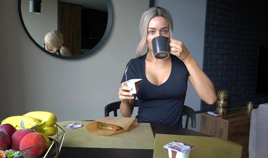 The blonde on the camera substitutes a juicy pussy for homemade porn and orgasm 