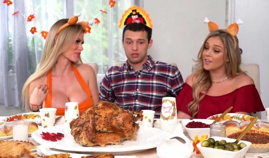 Two mothers with tattoos arranged group porn for the guy in honor of the holiday 