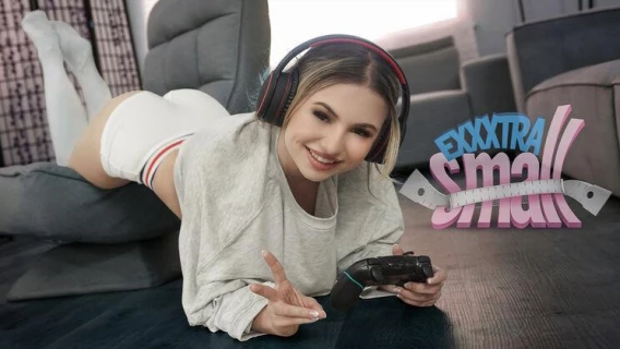 Exxxtra Small | Cum Get Me (Chris Epic, Aria Banks) 