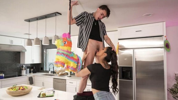 Trans Angels | Cum As You Are (Joey Michaels, Zariah Aura) 