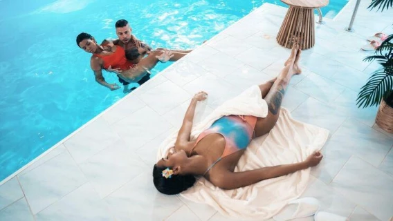 ⁣Fitness Rooms | Hot Wet Threesome With Italian Te*** (Capri Lmonde, Angelo Godshack, Chloe Lamour) 