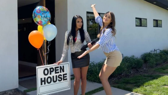 Property Sex | Im So Horny (Gizelle Blanco, Anissa Kate) 