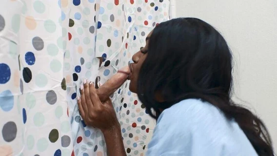RK Prime | Shower Curtain Glory Hole Surprise (Seth Gamble, Ashley Aleigh) 