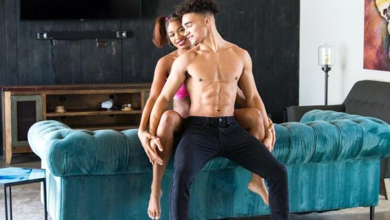 Hot Guys Fuck | Couple Bros Fuckin Hot Chicks! Justin Tyme Nearly KOd By Brianna Moores Perfect Pussy! (Justin Tyme, Brianna Moore) 