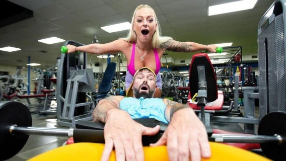 Brazzers | Busted! (GI Joey, Elana Bunnz) 