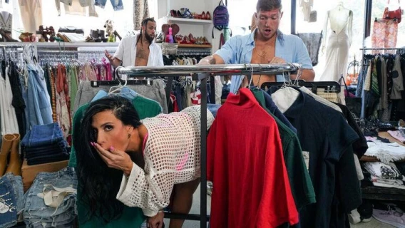 Brazzers | Browse In My Store? Ill Fuck You BOTH! (Sandy Love, James Angel, Oliver Flynn) 