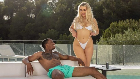 ⁣Big Naturals | Suns Out, Big Wet Buns Out (Jesus Reyes, Gina Varney) 