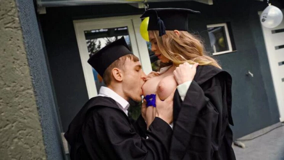 GF Leaks | College Graduanal (Leo Gaffer, Li*** Angel) 