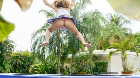 Pervs On Patrol | Big Tit Babe Twerks On Trampoline (Ivy Rose, Bambino) 