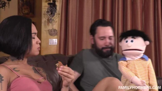 Family Hookups | Honey Gold In Letting My Fake Niece Down (Honey Gold) 