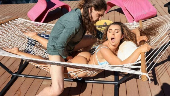 Brazzers | Getting Some Hammock Ass (Jessie Rogers, Bruce Venture) 