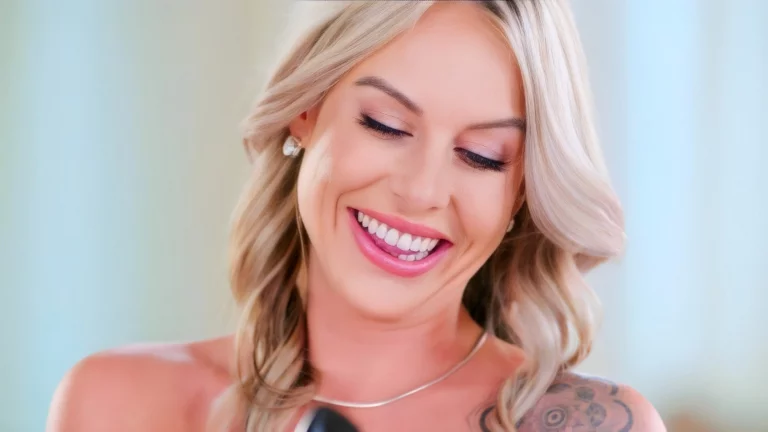 Summer Vixen And Oliver Flynns Bedroom Antics 