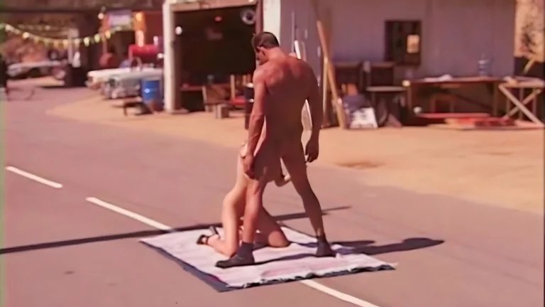 ⁣Public Threesome With Sexy Brunette Slut 