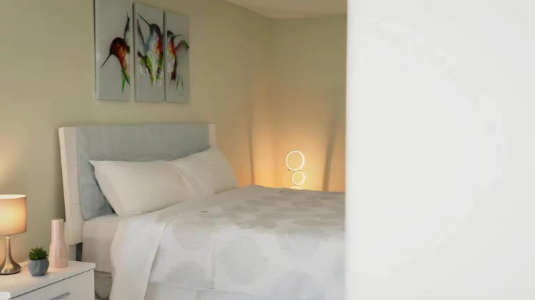 Marylin Johnson Is Persuaded To Have Fun With Her Landlord 