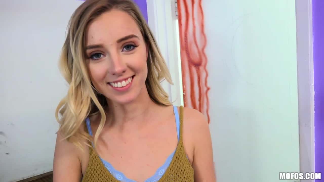 Hideaway Sex to Avoid the Ex  