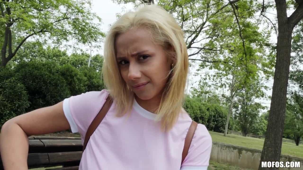 She Loves Money And Dick  