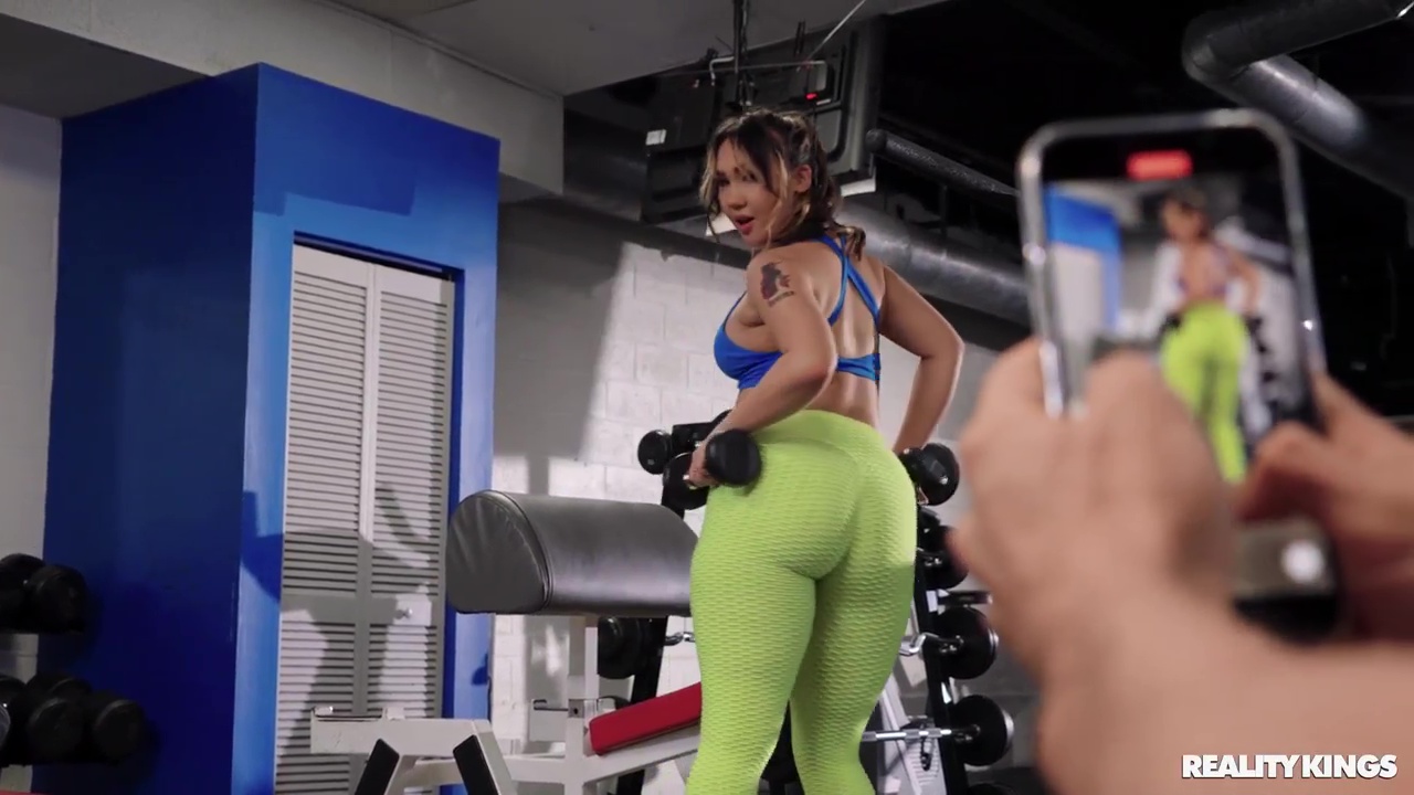 Gym Pervert Gets Lucky  