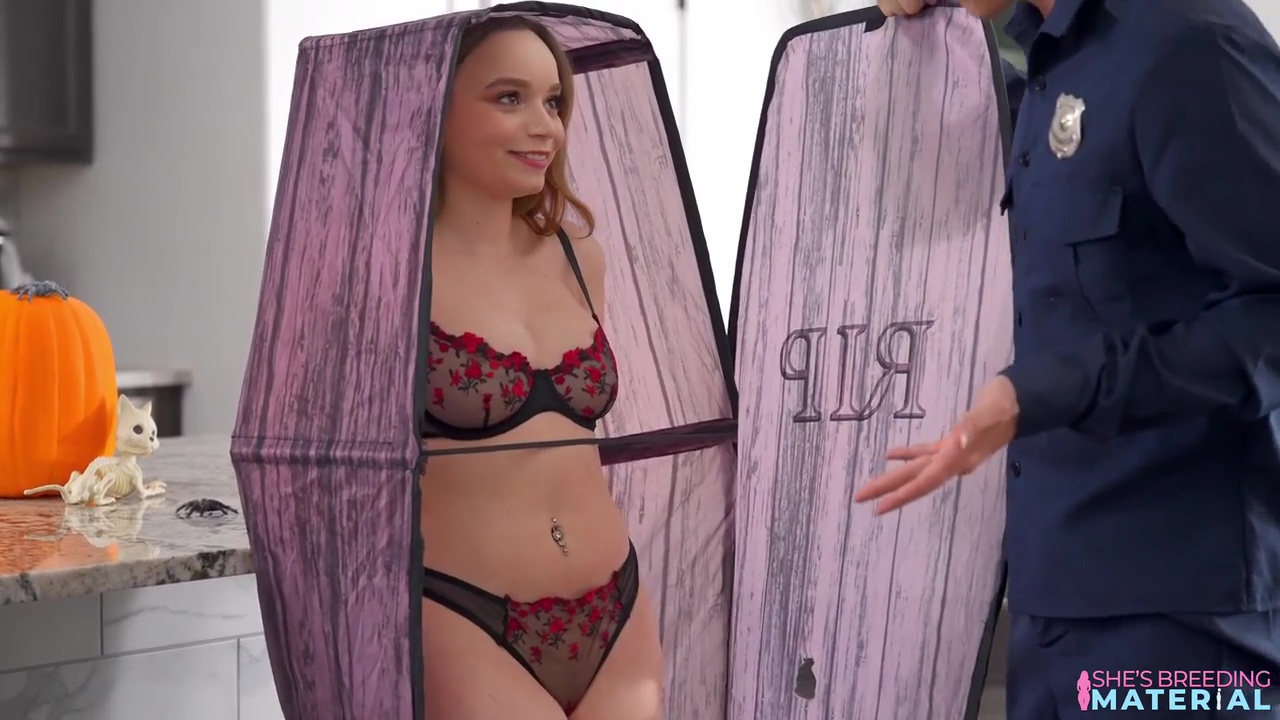 Breeding My Stepsis In A Coffin  