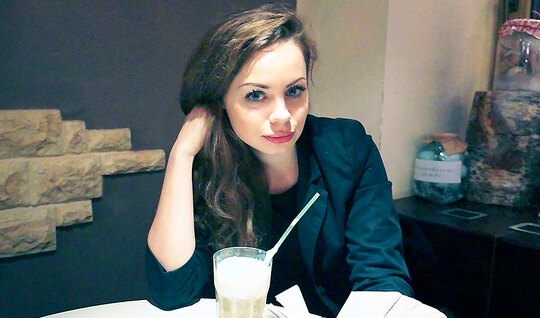 ⁣I picked up a Russian bitch in a cafe and immediately invited her to fuck 