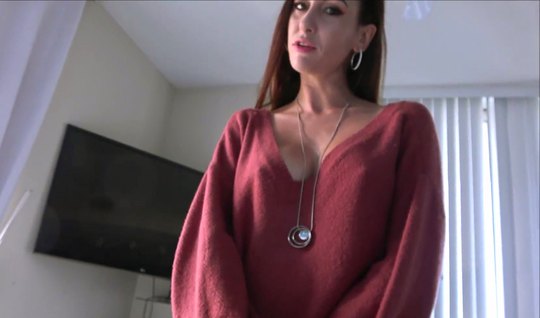 Close-up mom gives blowjob and substitutes pussy for vaginal with her lover 