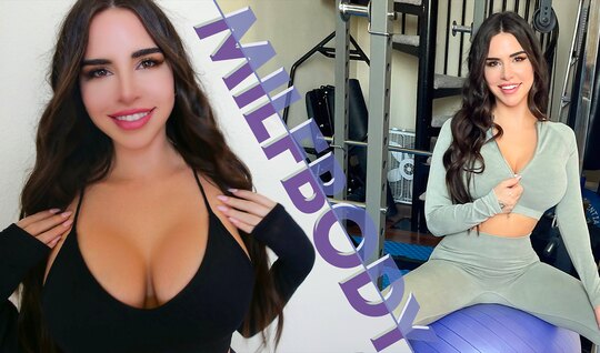Girl with big milkings arranged sex yoga with a trainer 