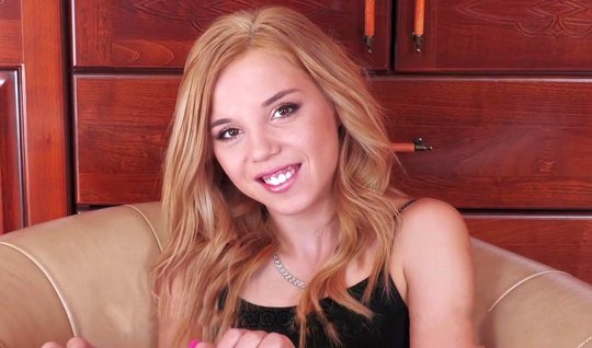 Young chick sucks great and fucks great at the casting 
